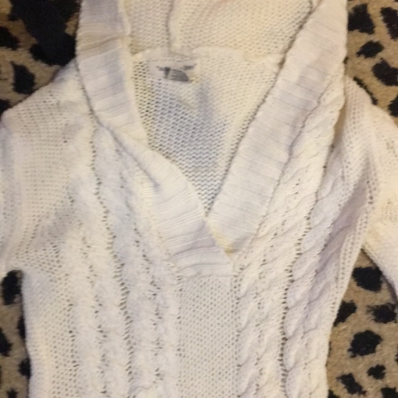 Suspicious lines hoodie - Picture 4 of 4